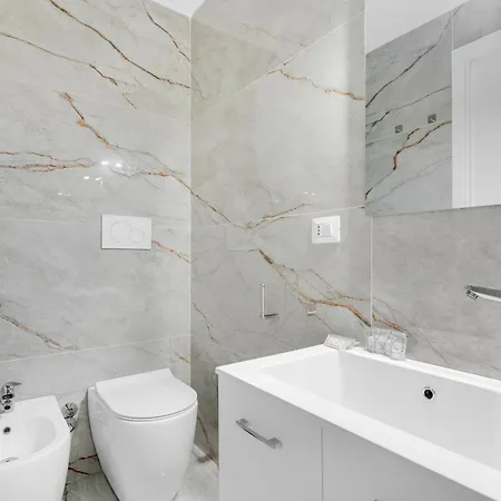 Apartamento 1term38 - Loreto - Duomo - - *