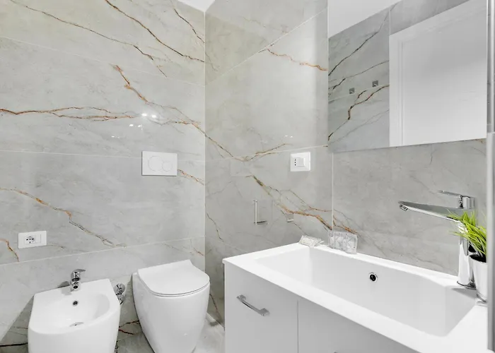 Apartamento 1term38 - Loreto - Duomo - - *