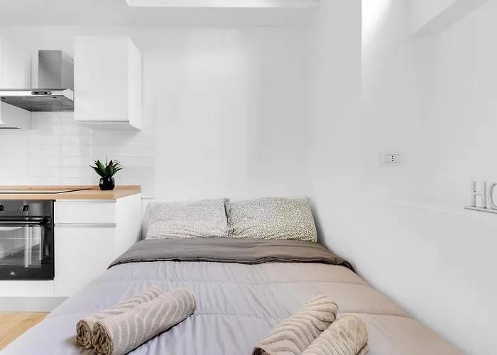 1term38 - Loreto - Duomo - - Apartamento *